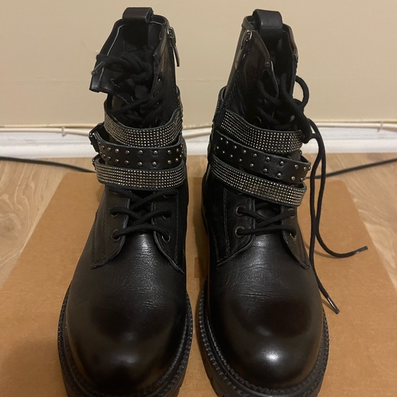 Steve Madden Black Combat Boots with zipper/lace-up with rhinestones. - Picture 12 of 15